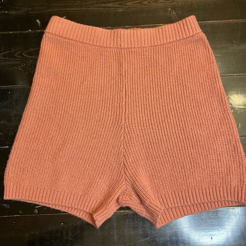 Anthropologie Saturday Sunday Ribbed Knit Sweater Shorts in dusty rose pink